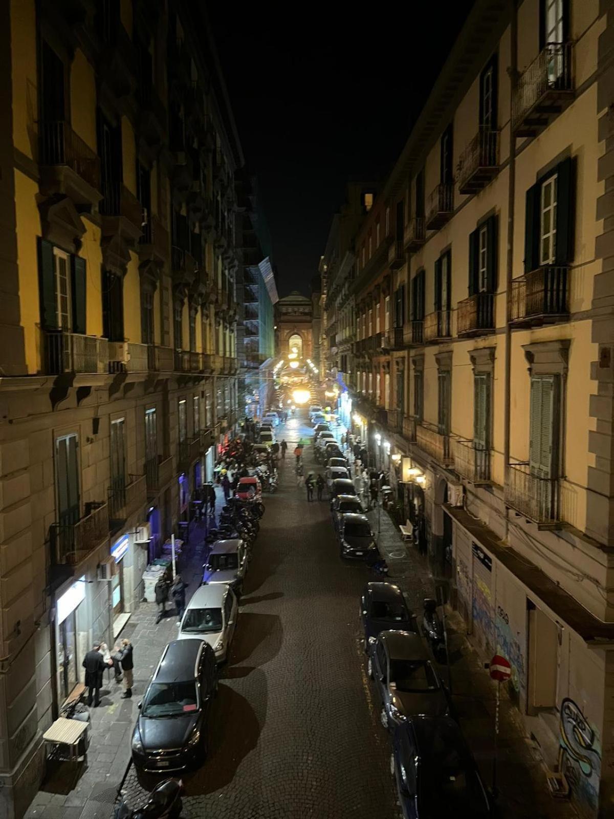 La Dimora Dei Borbone Nápoles Exterior foto